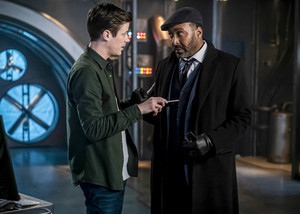 The Flash 6.16 "So Long and Goodnight" Promotional Images ⚡️
