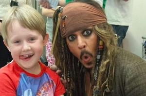  *Jack Sparrow With Kids :Pirates Of The Caribbean*