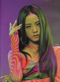 [SCAN] Jisoo BLACKPINK HYLT Special Edition - black-pink photo
