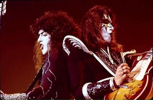 KISS ~Anaheim, California...August 20, 1976 (Spirit of 76 / Destroyer Tour) 