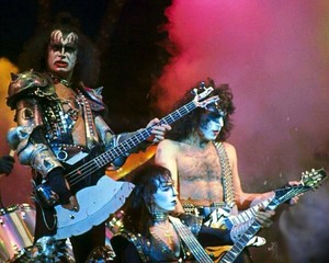  키스 ~Rio de Janeiro, Brazil...June 18, 1983 (Creatures of the Night Tour)