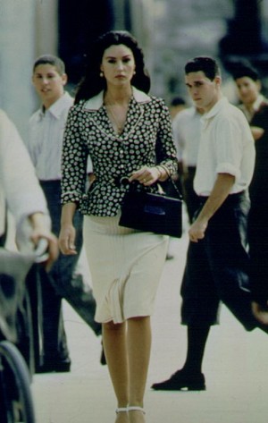  Monica Bellucci in Malèna