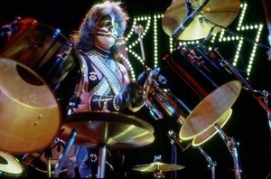  Peter ~San Diego, California...August 19, 1977 (Love Gun Tour - ALIVE II ছবি Shoot)