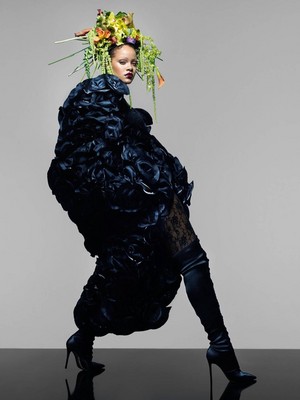  Rihanna for Vogue UK [September 2018]