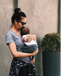  Amerie and her son