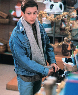  Edward Furlong as Shayne Lacey in A nyumbani of Our Own