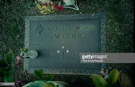  Gravesite Of Natalie Wood