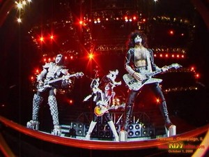  吻乐队（Kiss） ~Champaign, Illinois...October 1, 2000 (Farewell Tour)