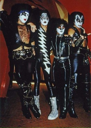 吻乐队（Kiss） ~Mexico City, Mexico...September 26, 1981 (Dynasty promo/press conference)