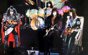  吻乐队（Kiss） ~Munich, Germany...September 1, 1980 (BRAVO Magazine photoshoot)