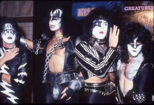  kiss ~Hollywood, California...October 28, 1982 (Creatures Of The Night Press Conference)