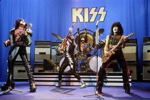 KISS ~Rome, Italy...December 2, 1982 (Creatures of the Night Promo Tour)