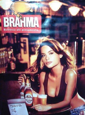  Alinne Moraes para Brahma (2002)