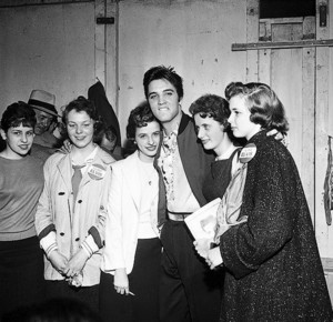  Elvis And His những người hâm mộ