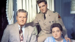  Elvis And His Parents