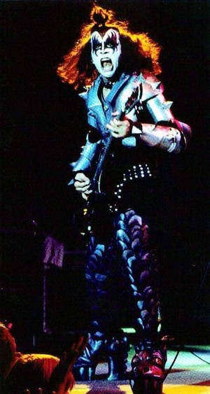  Gene ~Tulsa, Oklahoma...January 6, 1977 (Rock and Roll Over Tour)