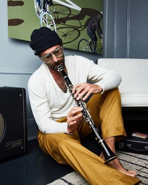 Josh Wald With klarinet 2