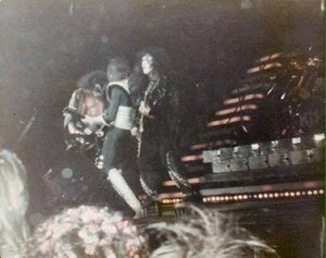  kiss ~Chicago, Illinois...January 16, 1978 (ALIVE II Tour)