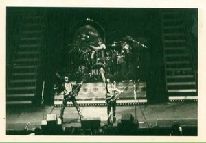  Ciuman ~Detroit, Michigan...January 21, 1978 (ALIVE II Tour)