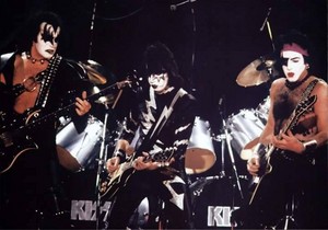 KISS ~Los Angeles, California...January 15, 1982 (ABC Studios - FRIDAYS) 