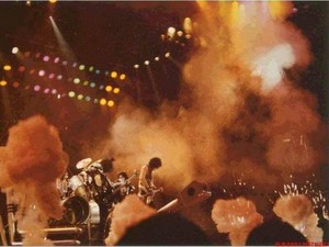  Kiss ~Montreal, Quebec, Canada...January 13, 1983 (Creatures of the Night Tour)