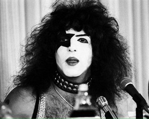  Paul ~Detroit, Michigan...January 24, 1976 (Alive Tour- Press conference)