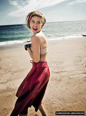 Amber Heard - Harper's Bazaar Photoshoot - 2013