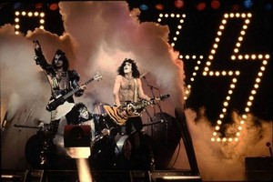 KISS ~Los Angeles, California...March 27, 1983 (Creatures of the Night Tour) 