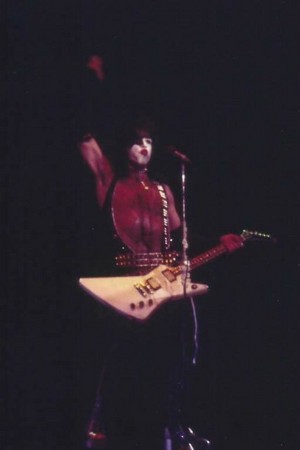  Paul ~Uniondale, New York...February 21, 1977 (Rock and Roll Over Winter Tour)