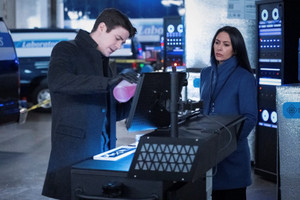  The Flash || 7.07 || Growing Pains || Promotional ছবি