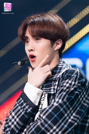  [Photo Sketch] The Liebe formula of 'The Pentagon' who sings likes! | Yeo One