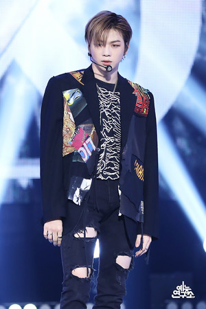 [Show! Music Core] 210424 Kang Daniel's Antidote Site Photo