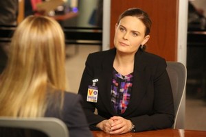  11x01 "The Loyalty in the Lie"