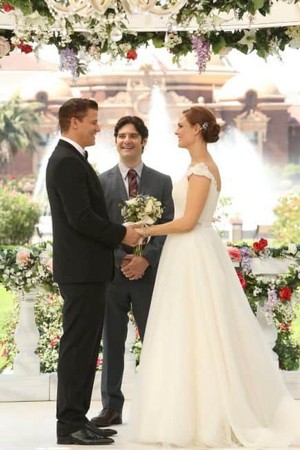 9x06 "The Woman in White"