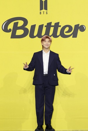  防弾少年団 'Butter' Global Press Conference | Press 写真 || RM