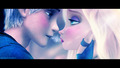Jack and Elsa - jack-frost-rise-of-the-guardians photo