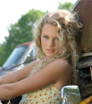  Taylor rápido, swift ~ Debut Album