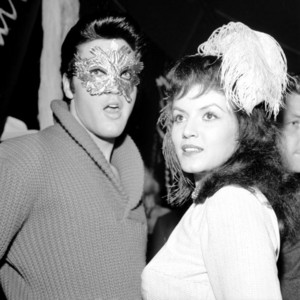  Elvis Presley Dia das bruxas Party 1957