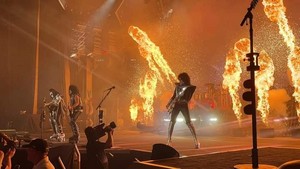  Kiss ~Mansfield, Massachusetts...August 18, 2021 (End of the Road Tour)