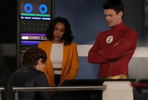  The Flash - Episode 7.17 - herz of the Matter - Part 1 - Promo Pics