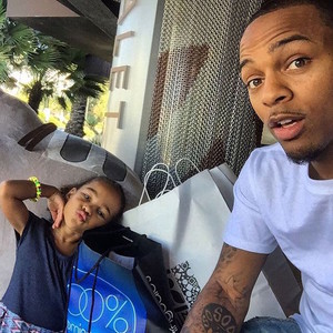  Bow Wow and his kids