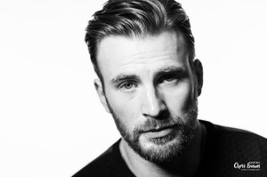  Chris Evans in black and white || 2014