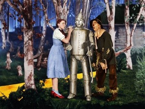  Dorothy, Scarecrow, and Tin Woodman || The Wizard of Oz || 1939