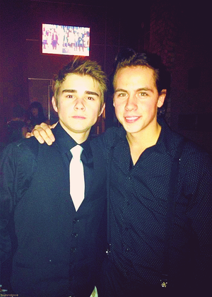 Dylan and Munro