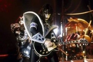  吻乐队（Kiss） ~San Francisco, California...November 25, 1979 (Dynasty Tour)