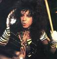 Eric (NYC) February 8, 1984 (video shoot for Heaven's on Fire)  - kiss photo