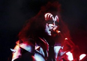 Gene ~Philadelphia, Pennsylvania...December 21, 1976 (Rock and Roll Over Tour) 