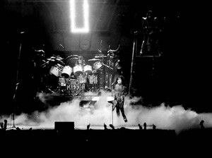  KISS ~Memphis, Tennessee...December 2, 1976 (Rock and Roll Over Tour)