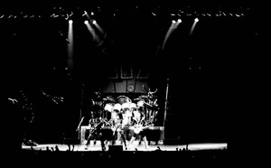  吻乐队（Kiss） ~Memphis, Tennessee...December 2, 1976 (Rock and Roll Over Tour)