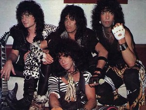  Kiss (NYC) February 8, 1984 (video shoot for Heaven's on Fire)